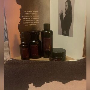 NWT Twentynine 29 Palms PR Box